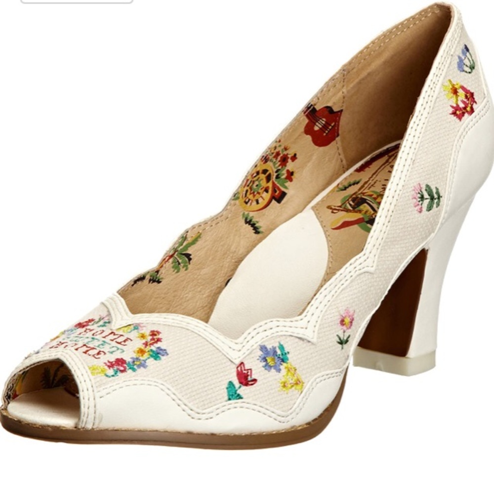ISO miss L fire home sweet home heels